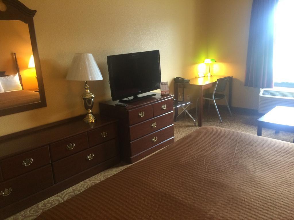 Luxury Suites Ferry Pass Δωμάτιο φωτογραφία